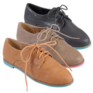Hailey Jeans Co. Women's 'Riverside' Round Toe Lace-up Oxfords