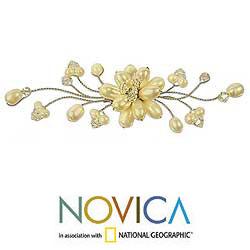 Stainless Steel 'Bouquet' Freshwater Pearl Brooch (8 mm) (Thailand)