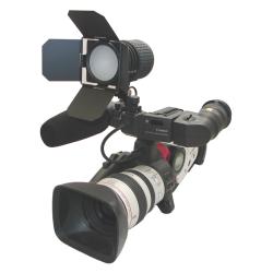 Lumiere L.A. 100W Camera/ Video Camcorder Light/ 2 Batteries/ 2 Bags