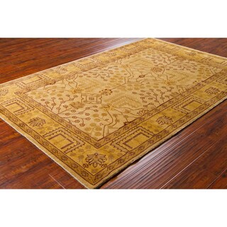 Mandara Hand-knotted Oriental Wool Rug (5' x 7'6)