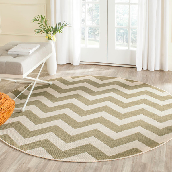 Safavieh Courtyard Chevron Green/ Beige Indoor/ Outdoor Rug