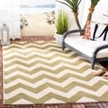Safavieh Courtyard Green/ Beige Indoor Outdoor Rug