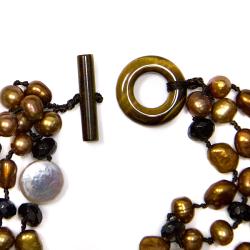 Adee Waiss Gold/ White Freshwater Pearl Bracelet (6-12 mm)