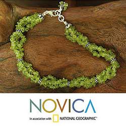 Sterling Silver 'Song of Summer' Peridot Anklet (India)