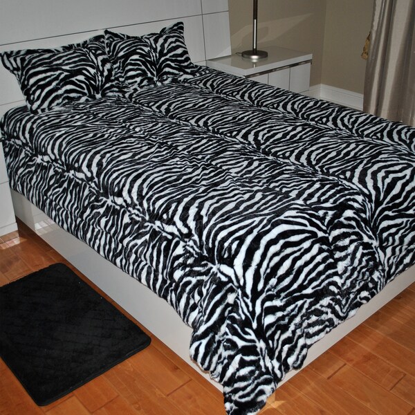 Fashion Street 3-piece Faux Fur Blanket and Shams Set