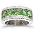 14k Gold 2 3/4ct TDW Green and White Diamond Band (G-H, I1-I2)