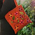 Handcrafted Wool 'Russet Garden' Handbag (Peru)