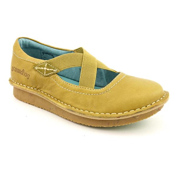 Groundhog Women�s �Stretch� Leather Casual Shoes (Size 5
