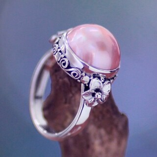 Sterling Silver 'Love Moon' Pearl Ring (13 mm) (Indonesia)