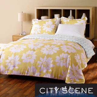 City Scene Modern Bloom 7-piece Reversible Bed in a Bag with Sheet Set