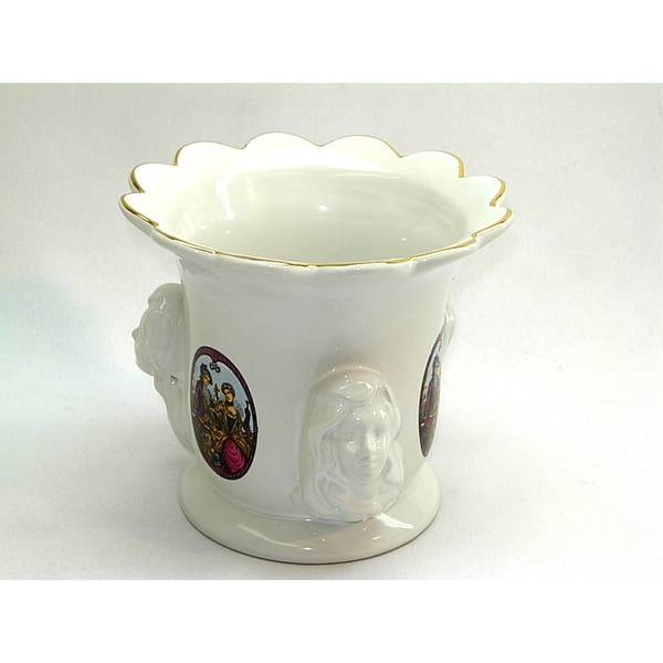 Ladies Utensil Holder 