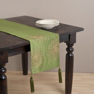 Saro 72-inch Rectangular Golden Pinwheel Table Runner