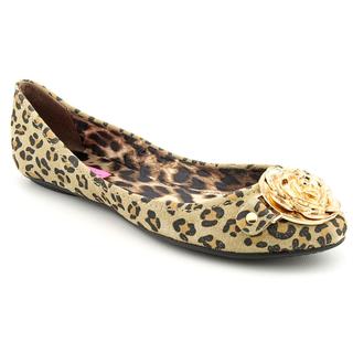 Betsey Johnson Women's 'Sidnee' Leather Casual Shoes