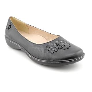 Hush Puppies Women's 'Floral' Leather Casual Shoes - Extra Wide ...