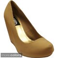Fahrenheit Women's 'Kreay-01' Beige Comfort Wedges