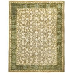 Handmade Majestic Ivory/ Sage N. Z. Wool Rug (7'6 x 9'6)