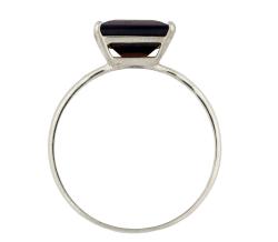 10k White Gold Garnet Solitaire Ring