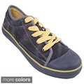 Cruzerz Women's 'Santa' Canvas Lace-up Sneakers