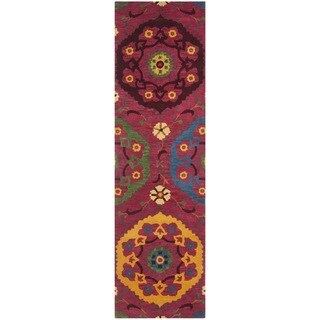 Safavieh Handmade Wyndham Red New Zealand Wool Rug (2'3 x 8')