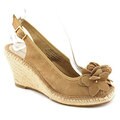 Bandolino Women's 'Cordelia' Regular Suede Sandals (Size 7)