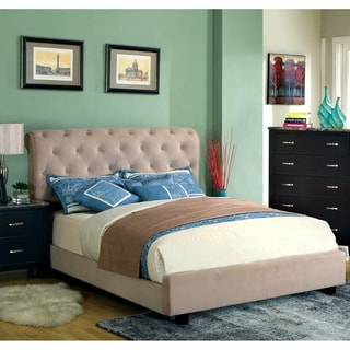 Yani Tufted Modern Velvet Queen Platform Bed