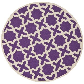 Safavieh Handmade Cambridge Moroccan Purple Wool Rug (6' Round)