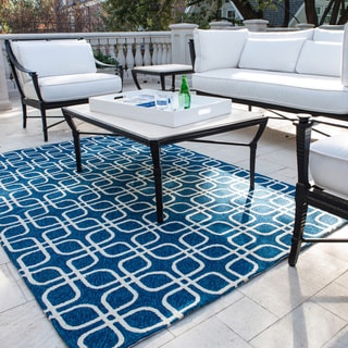 Handmade Indoor/ Outdoor Capri Blue Rug (3'6 x 5'6)