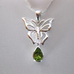 Sterling Silver Teardrop Peridot Butterfly Necklace (Thailand)