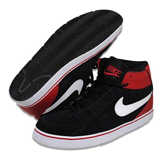 Nike Men's 'Ruckus' Mid Athletic Shoes
