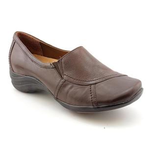 Hush Puppies Women's 'Verse' Leather Casual Shoes - Extra Wide (Size ...
