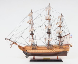 Old Modern Handicrafts USS Contitution Small Model Ship