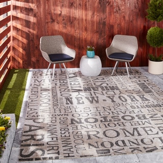 Waverly Sun and Shade Graphite Rug (7'9 x 10'10)