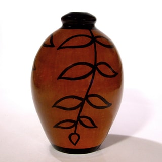 Brown Twig and Leaf Vase (Nicaragua)