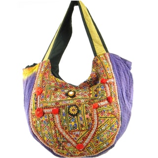 Handmade Indian Traditional Vintage Banjara Hobo Bag (India)