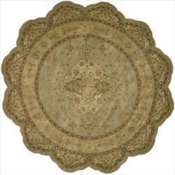 Hand-tufted Heritage Hall Gold Wool Rug (6' x 6')