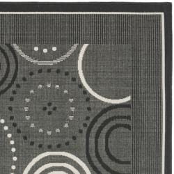 Poolside Black/ Sand Indoor Outdoor Rug (6'7 Square)
