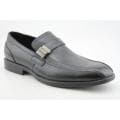 Kenneth Cole Reaction 's Wild Guest Blacks Dress Shoes