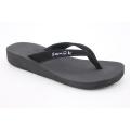 Sanuk Girls's Pocket Change Blacks Sandals (Size 3)