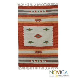 Handcrafted Wool 'Blazing Sun' Rug (4x6) (India)