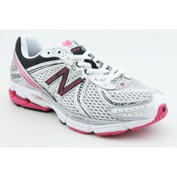 New Balance Women's 'W770v2' Mesh Athletic Shoe