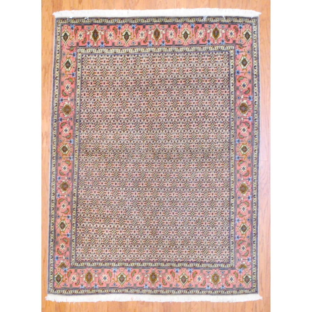 Persian Hand-knotted Tabriz Ivory/ Salmon Wool Rug (5' x 6'9)