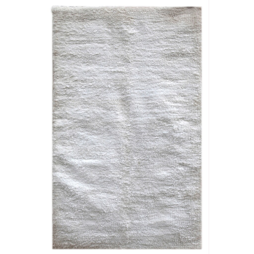 Hand-woven Solid White Rug (5' x 8')