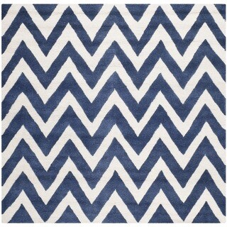 Safavieh Handmade Cambridge Chevron Navy Wool Rug (6' Square)
