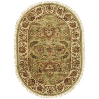 Safavieh Hand-made Classic Light Green/ Ivory Wool Rug (7'6 x 9'6 Oval)