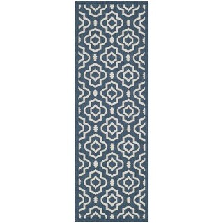 Safavieh Indoor/ Outdoor Courtyard Navy/ Beige Rug (2'3 x 6'7)