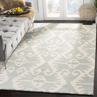 [1] Safavieh Handmade Wyndham Grey/ Ivory Wool Rug (8'9 x 12')