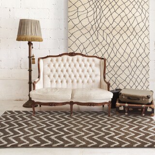 Buy  Old World Brown/ Ivory Tribal Polypropylene Area Rug (9'9 x 12'2)