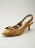 Seychelles Gladiola Kitten Heeled Pump