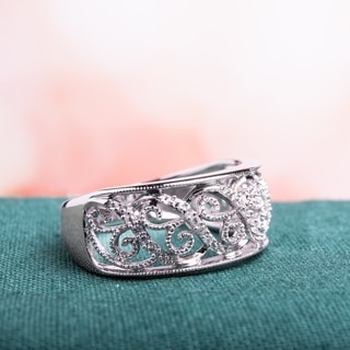 Miadora 10k White Gold 1/10ct TDW Diamond Ring (G-H, I1-I2)