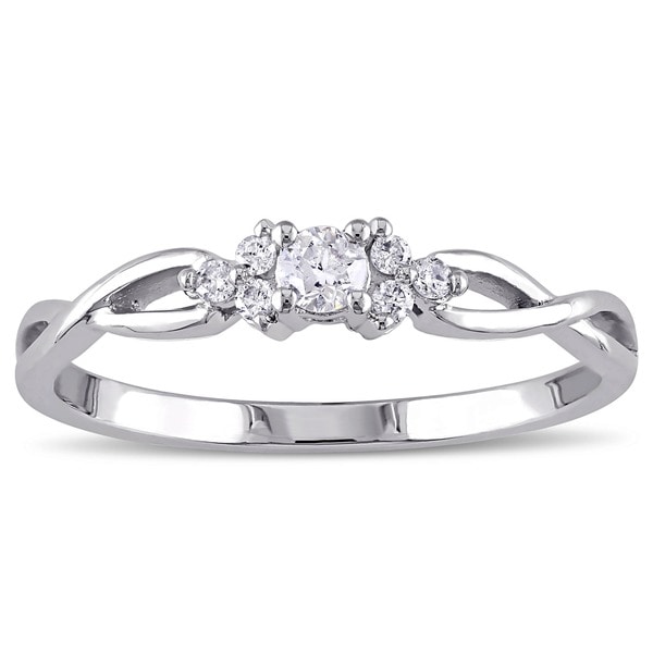 Engagement rings for a low price